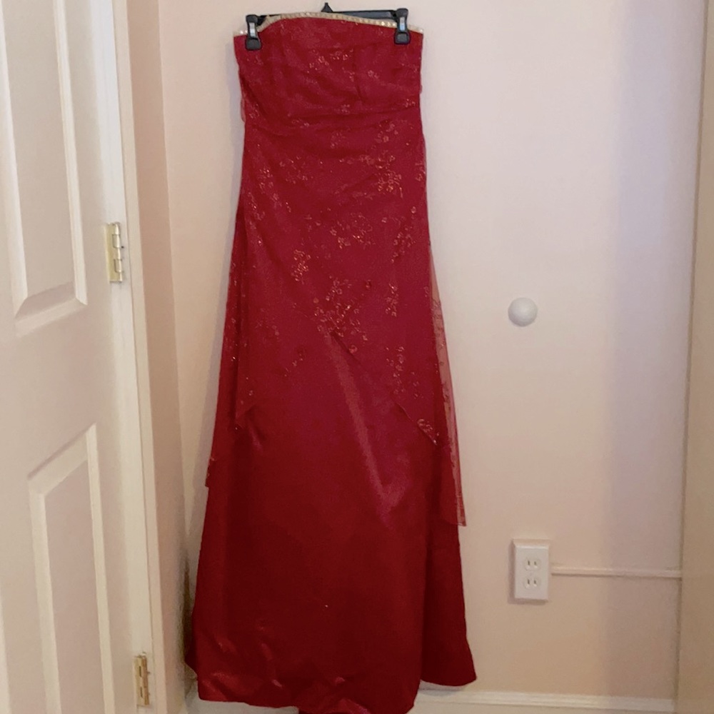 Formal evening gown